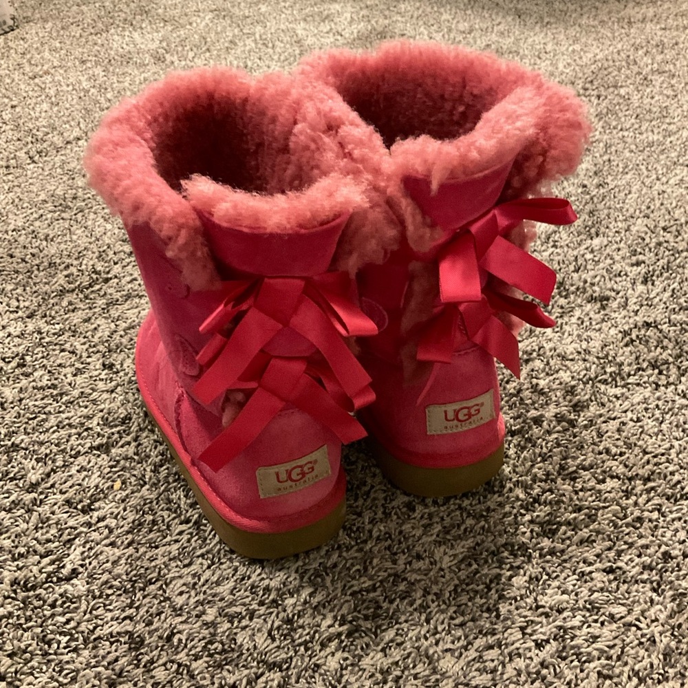 Bailey Bow UGGS